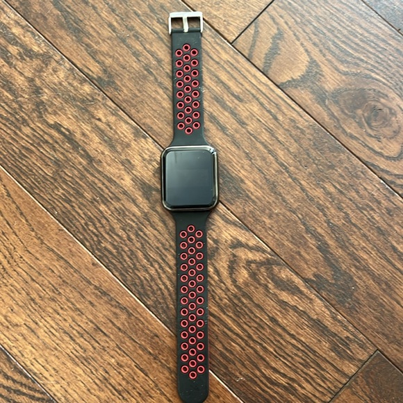 Men’s Tech Watch - Picture 5 of 7